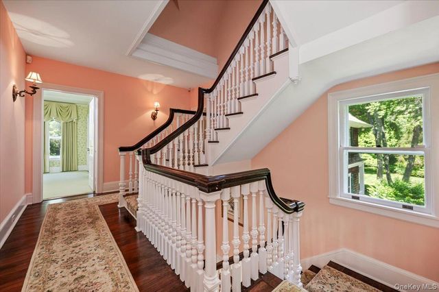 563 Asharoken Avenue, Northport, NY 11768