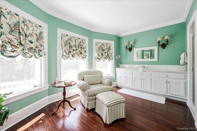 563 Asharoken Avenue, Northport, NY 11768