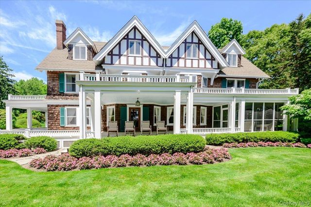 563 Asharoken Avenue, Northport, NY 11768