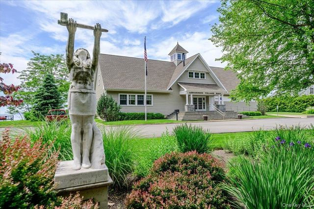 563 Asharoken Avenue, Northport, NY 11768
