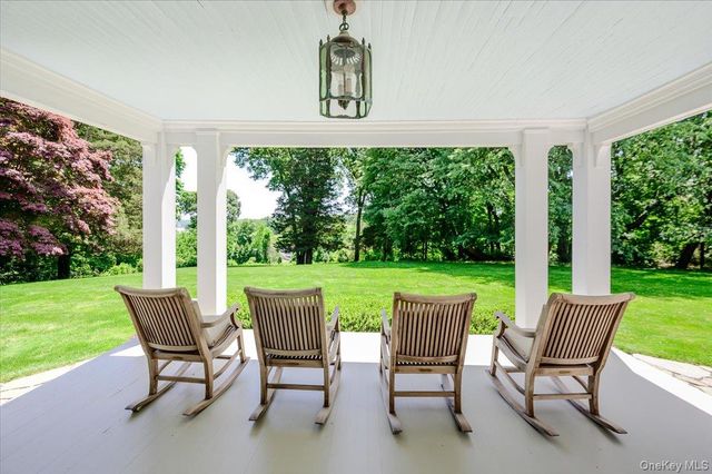 563 Asharoken Avenue, Northport, NY 11768