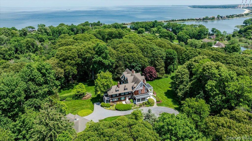 563 Asharoken Avenue, Northport, NY 11768