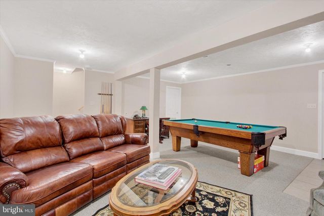 96 TYOAKA DR, Littlestown, PA 17340