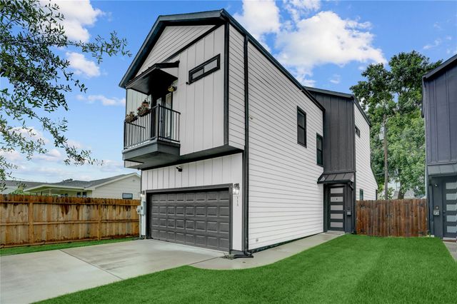 115 E 44th Street, Houston, TX 77018