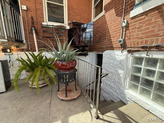 6120 Victoria Avenue, St Louis, MO 63139