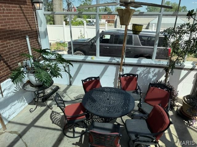 6120 Victoria Avenue, St Louis, MO 63139