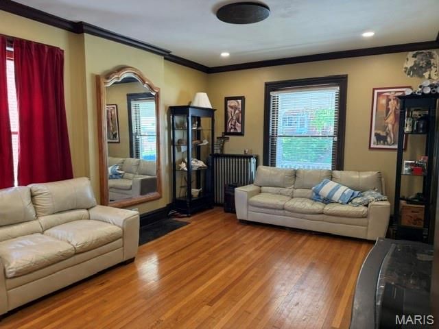 6120 Victoria Avenue, St Louis, MO 63139