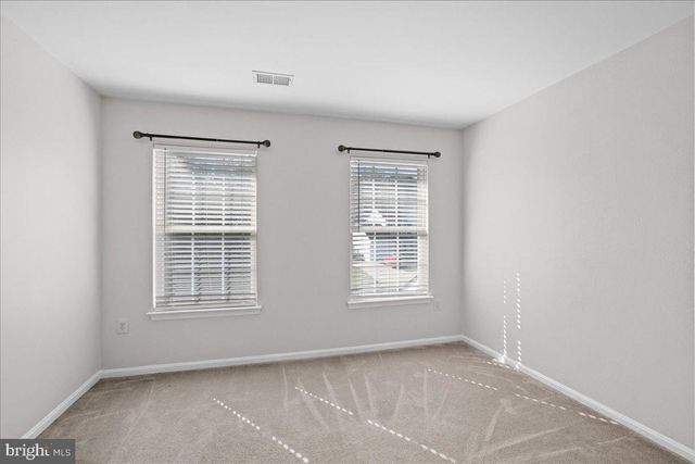 5730 ROCKSBURY LN, Woodbridge, VA 22193
