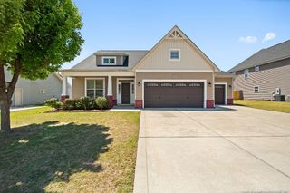 343 Fountain Grove Drive, Raeford, NC 28376
