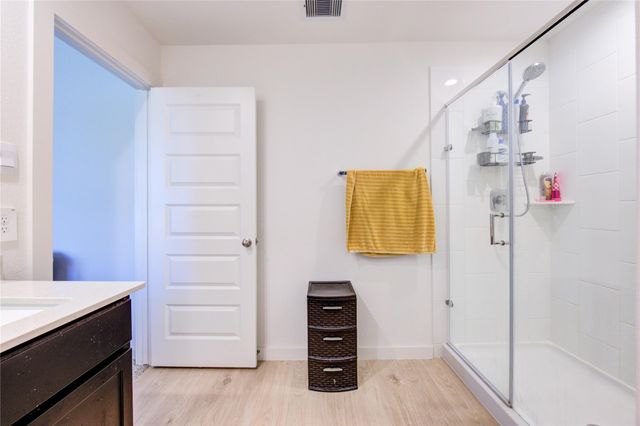 1106 Isola Bella Drive, Richmond, TX 77406