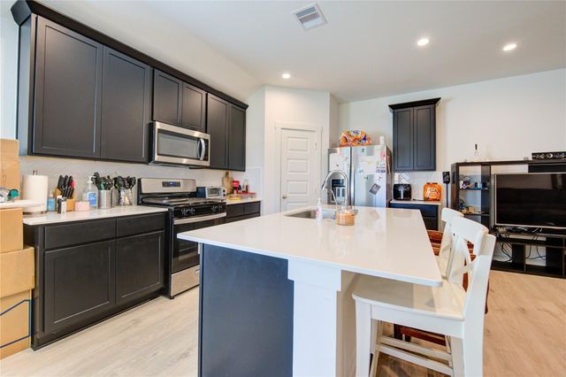 1106 Isola Bella Drive, Richmond, TX 77406