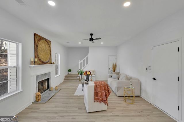 7094 DESHON BEND Circle, Lithonia, GA 30058