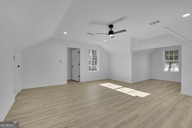 7094 DESHON BEND Circle, Lithonia, GA 30058