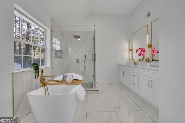 7094 DESHON BEND Circle, Lithonia, GA 30058