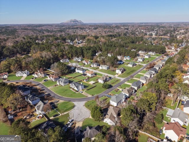 7094 DESHON BEND Circle, Lithonia, GA 30058