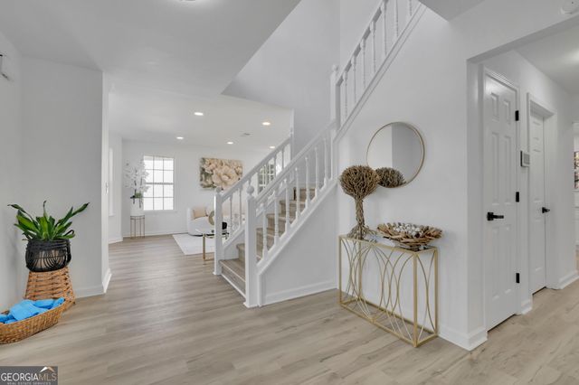 7094 DESHON BEND Circle, Lithonia, GA 30058