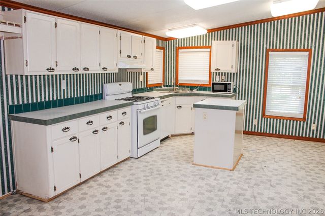 20 Spike Avenue, Mcalester, OK 74501