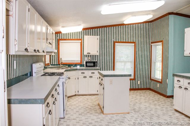 20 Spike Avenue, Mcalester, OK 74501