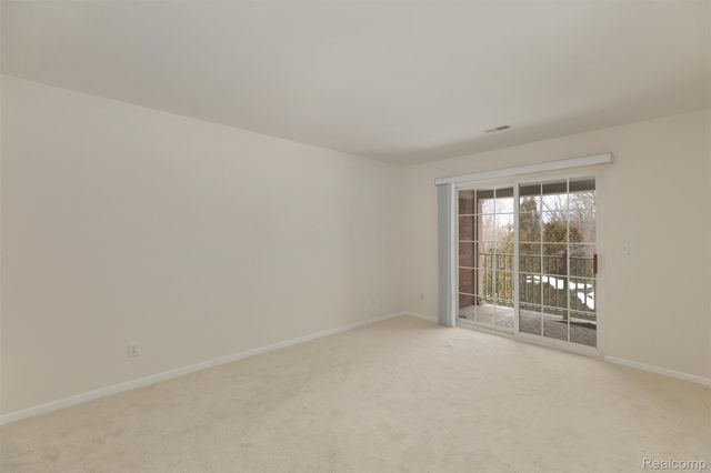 3462 Tremonte Cir N, Oakland Charter Township, MI 48306