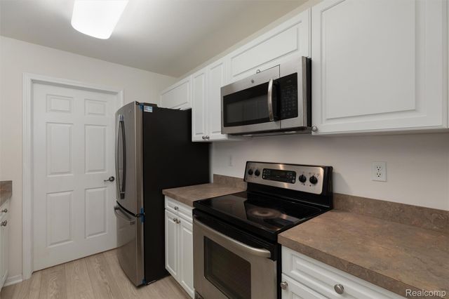 3462 Tremonte Cir N, Oakland Charter Township, MI 48306