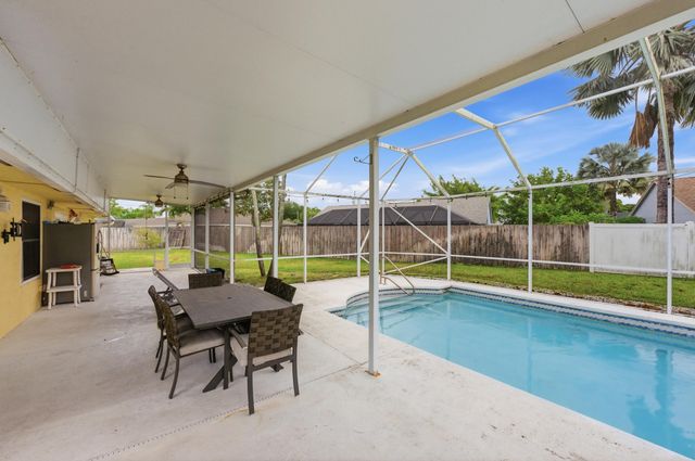 145 Roycourt Circle, Royal Palm Beach, FL 33411
