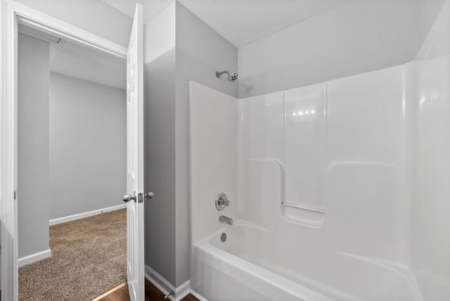 289 Raleigh Dr Apt D, Clarksville, TN 37043