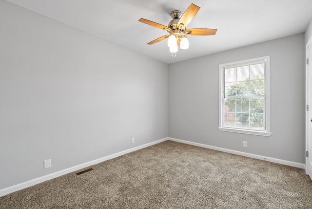 289 Raleigh Dr Apt D, Clarksville, TN 37043