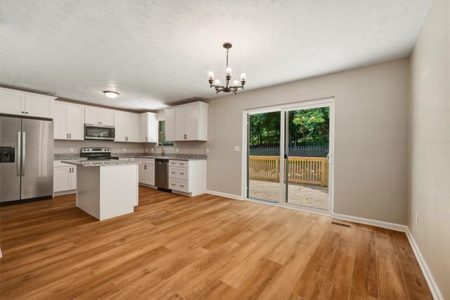 1804 Coffman Street, Barboursville, WV 25504