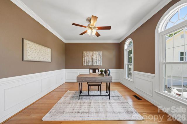 8901 Whipps Cross Court, Waxhaw, NC 28173