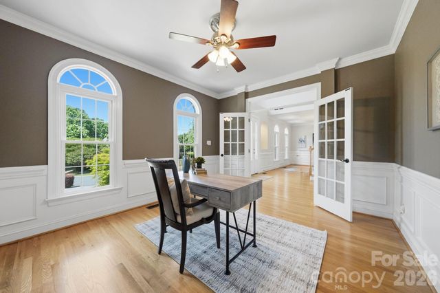 8901 Whipps Cross Court, Waxhaw, NC 28173