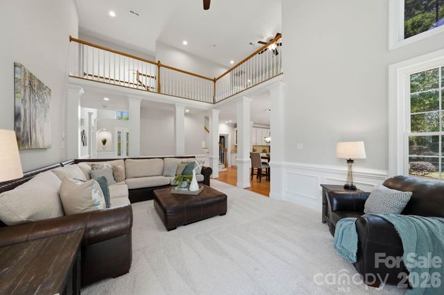8901 Whipps Cross Court, Waxhaw, NC 28173