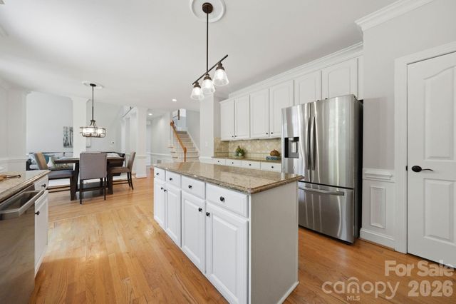 8901 Whipps Cross Court, Waxhaw, NC 28173
