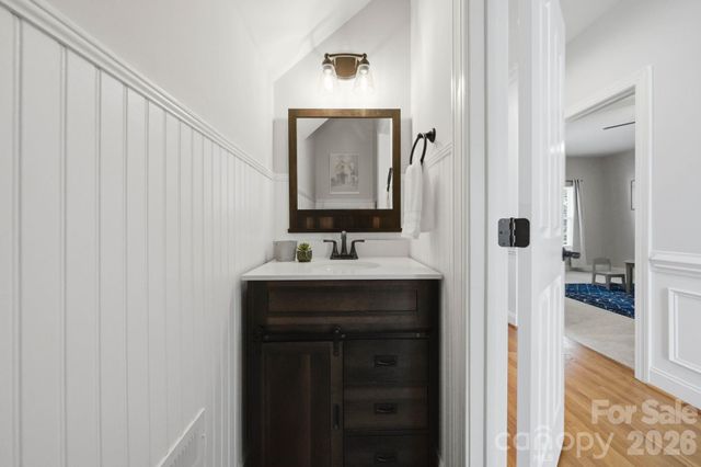 8901 Whipps Cross Court, Waxhaw, NC 28173