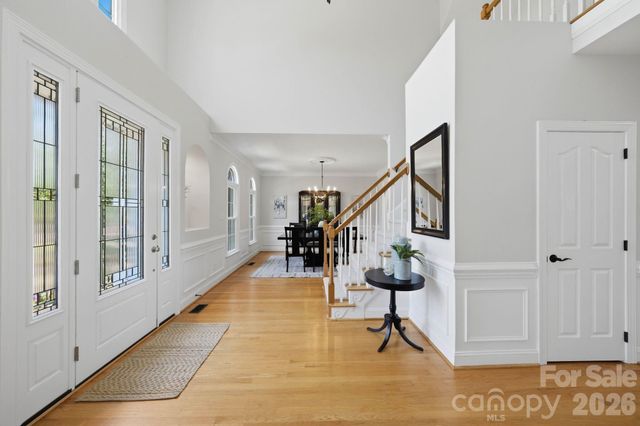 8901 Whipps Cross Court, Waxhaw, NC 28173