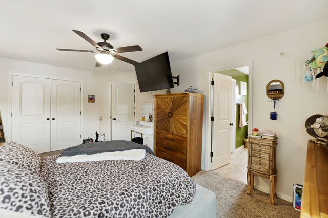 505 Cardinal Cir, Westmoreland, TN 37186