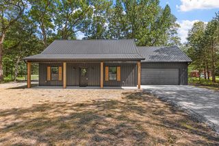 4021 E Porter Street, Demotte, IN 46310