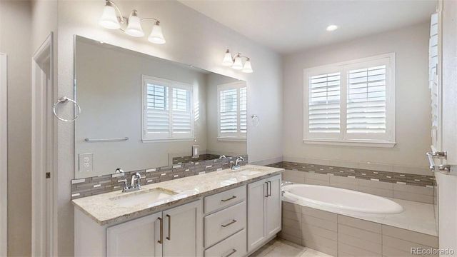 521 E Hinsdale Avenue, Littleton, CO 80122