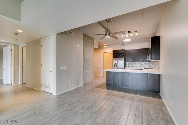 353 East Bonneville Avenue 521, Las Vegas, NV 89101