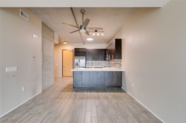 353 East Bonneville Avenue 521, Las Vegas, NV 89101