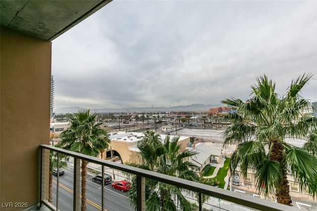 353 East Bonneville Avenue 521, Las Vegas, NV 89101