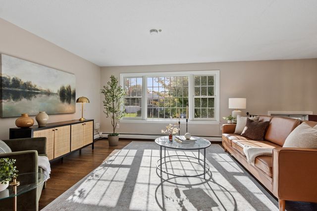 3 Woodridge Rd, Milford, MA 01757
