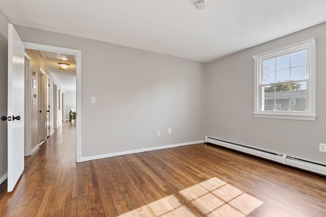 3 Woodridge Rd, Milford, MA 01757