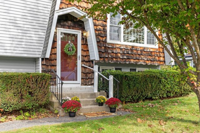3 Woodridge Rd, Milford, MA 01757