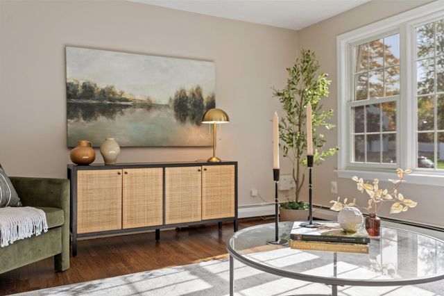 3 Woodridge Rd, Milford, MA 01757