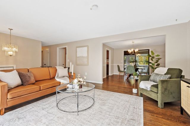 3 Woodridge Rd, Milford, MA 01757