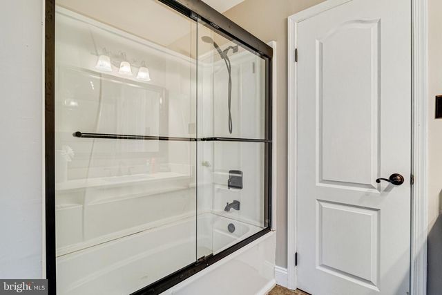 9620 TERRI DR, La Plata, MD 20646