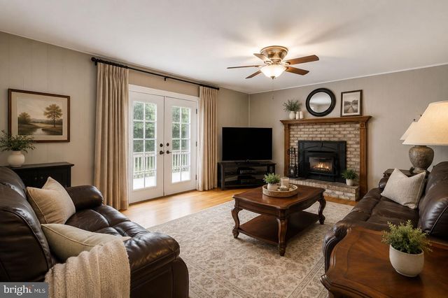 9620 TERRI DR, La Plata, MD 20646