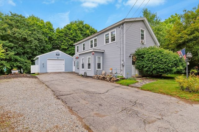 13 Tanner Road, Webster, MA 01570