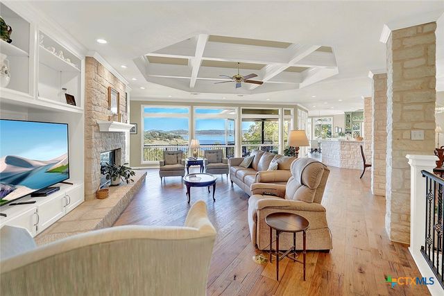 2406 Connie Drive, Canyon Lake, TX 78133
