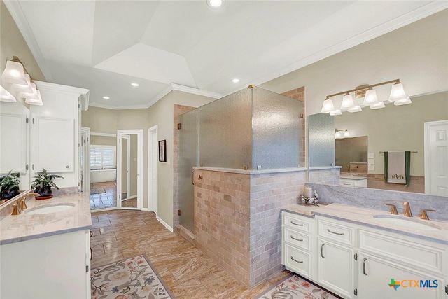 2406 Connie Drive, Canyon Lake, TX 78133